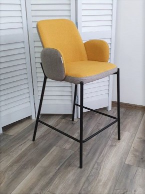 Полубарный стул NYX (H=65cm) VF106 желтый / VF120 серый М-City в Уфе - ufa.ok-mebel.com | фото 3